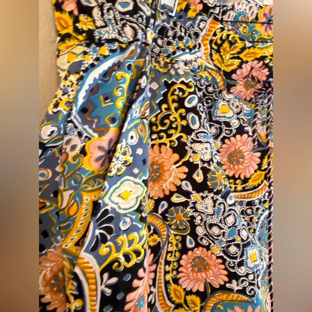 Loft skirt - Picture 3 of 3